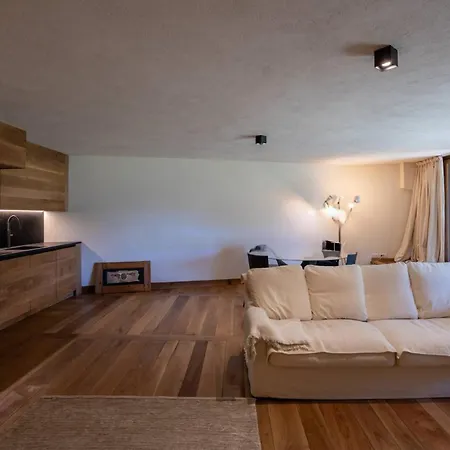 4br Chalet Piazzale Della Funivia - What'app - 0039-3512-039-610 - For Reservations! Βίλα *