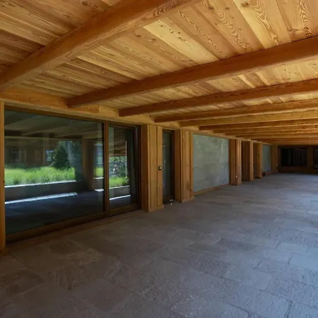 Βίλα 4br Chalet Piazzale Della Funivia - What'app - 0039-3512-039-610 - For Reservations! Κουρμαγιέρ