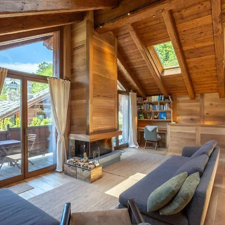 Βίλα 4br Chalet Piazzale Della Funivia - What'app - 0039-3512-039-610 - For Reservations! Κουρμαγιέρ