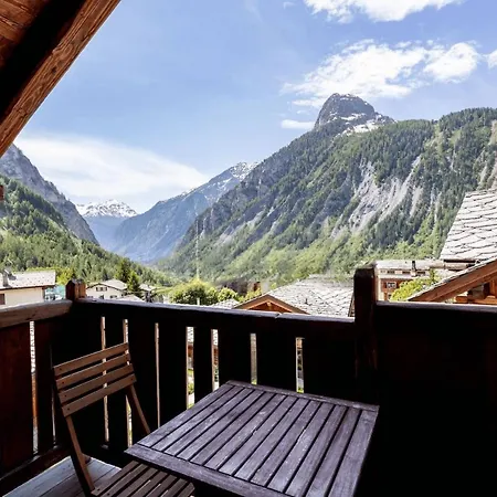 4br Chalet Piazzale Della Funivia - What'app - 0039-3512-039-610 - For Reservations!